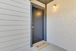 Near Stadiums: Grand Prairie Apt w/ Pool Access