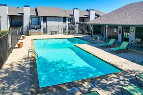 Near Stadiums: Grand Prairie Apt w/ Pool Access
