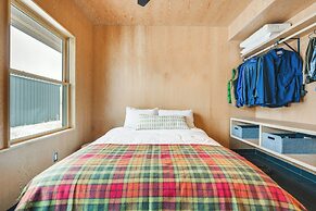 Riverfront Montana Retreat - Deck, Fire Pit & Pond