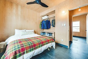 Riverfront Montana Retreat - Deck, Fire Pit & Pond