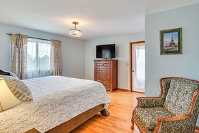 Scenic & Serene Rapid City Getaway on 1 1/2 Acres!