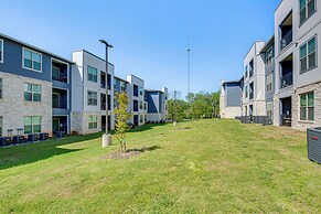 Close to Lakes, Parks & Winery: Bonham Apt