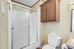 Remote Texas Group Retreat w/ Free Wifi!