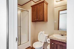 Remote Texas Group Retreat w/ Free Wifi!