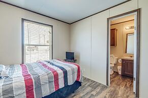 Remote Texas Group Retreat w/ Free Wifi!