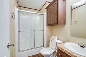 Remote Texas Group Retreat w/ Free Wifi!