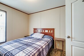 Remote Texas Group Retreat w/ Free Wifi!