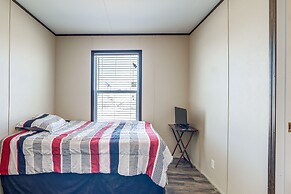 Remote Texas Group Retreat w/ Free Wifi!