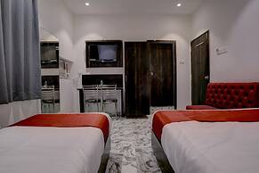 Hotel Golden Palace Residency