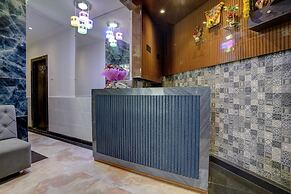 Hotel Golden Palace Residency