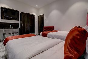 Hotel Golden Palace Residency