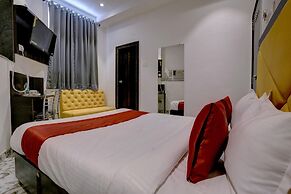 Hotel Golden Palace Residency