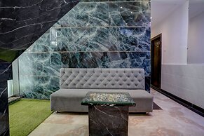 Hotel Golden Palace Residency