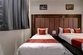 Hotel Golden Palace Residency