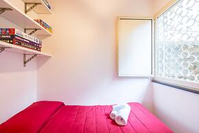 Fresh and Trendy Flat at Vomero