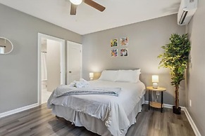 Buckroe Getaway- Walk to Beach dog Friendly