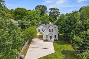 Buckroe Getaway- Walk to Beach dog Friendly