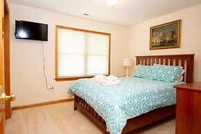 Gorgeous Santosha Hot tub Pool Walk to Beach