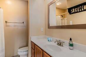 Neptune s Nook 5 min From Oceanfront w Pool
