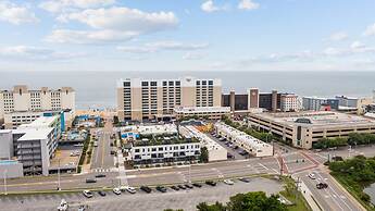 Neptune s Nook 5 min From Oceanfront w Pool