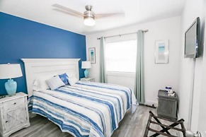 Calming Waves - 2 1 Condo 1 Block From Beach