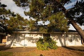 Sandpiper s Perch 1 4 Mile From Beach With Pool