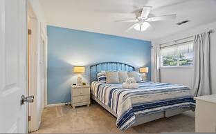 Sandpiper s Perch 1 4 Mile From Beach With Pool