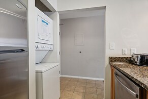 Shore to Please Condo With Pool Views of Beach