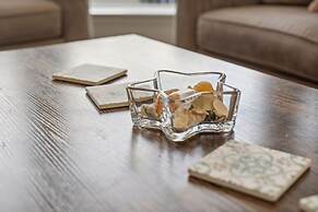 Shore to Please Condo With Pool Views of Beach