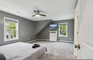 Buckroe Retreat Family Haven Near the Beach