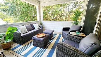 Coral Cottage- min From Beach Park With King bed