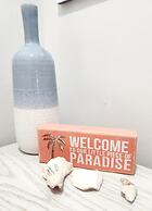 Coral Cottage- min From Beach Park With King bed