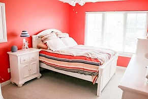 Coastal Escape w Pool Pool Table Walk to Beach