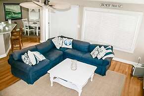 Coastal Escape w Pool Pool Table Walk to Beach