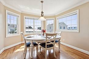 Coastal Escape w Pool Pool Table Walk to Beach