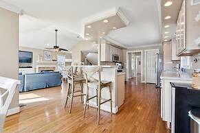 Coastal Escape w Pool Pool Table Walk to Beach