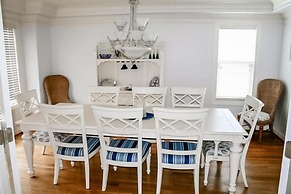 Coastal Escape w Pool Pool Table Walk to Beach