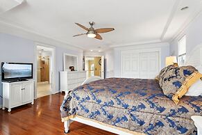 Coastal Escape w Pool Pool Table Walk to Beach