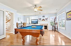 Coastal Escape w Pool Pool Table Walk to Beach