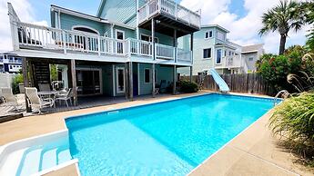 Enjoy Sunny Daze Private Pool Walk to Beach