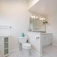 Enjoy Sunny Daze Private Pool Walk to Beach