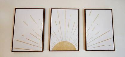 Enjoy Sunny Daze Private Pool Walk to Beach