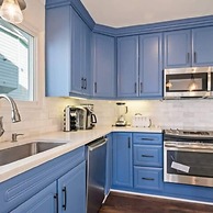 Enjoy Sunny Daze Private Pool Walk to Beach