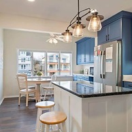 Enjoy Sunny Daze Private Pool Walk to Beach