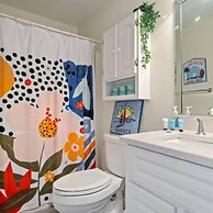 Enjoy Sunny Daze Private Pool Walk to Beach