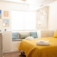 Enjoy Sunny Daze Private Pool Walk to Beach