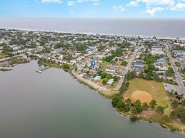 Bayview Bungalow Lake Beach Kayaks and More