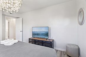 Bayview Bungalow Lake Beach Kayaks and More