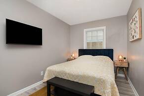 Bayview Bungalow Lake Beach Kayaks and More