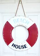 A Beach n Place - Pool Access 1 4 mi From Beach